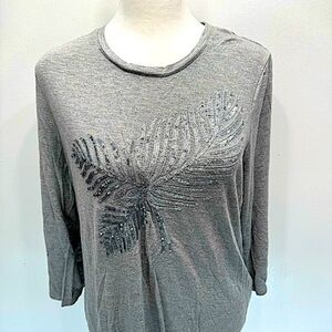 Weekends by Chico’s Light Gray Crewneck with Sequined Leaf Detail Size 1/M